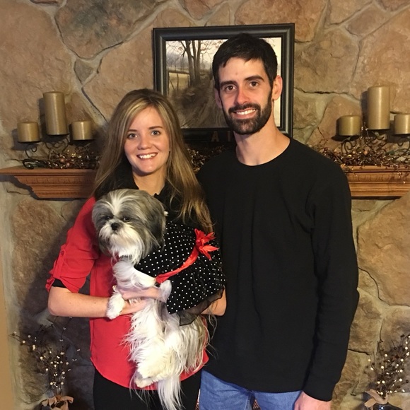 Meet your Posher, Alyssa - Picture 1 of 1